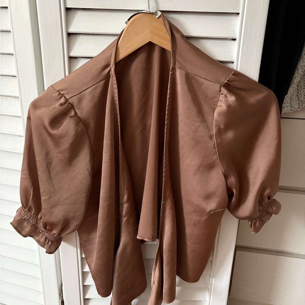 Abercrombie Satin Tie-Top